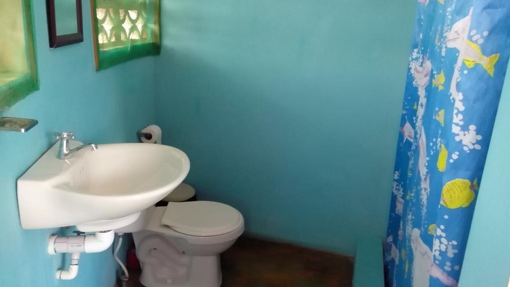 Waikiki Guest House Пляж Сокровищ Номер фото