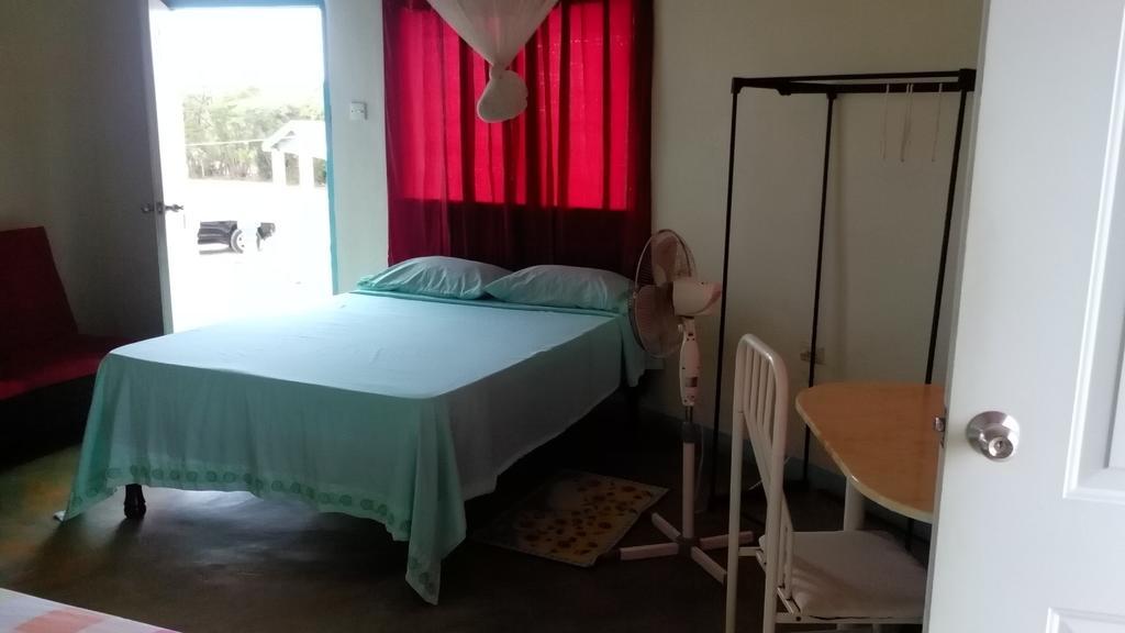 Waikiki Guest House Пляж Сокровищ Номер фото